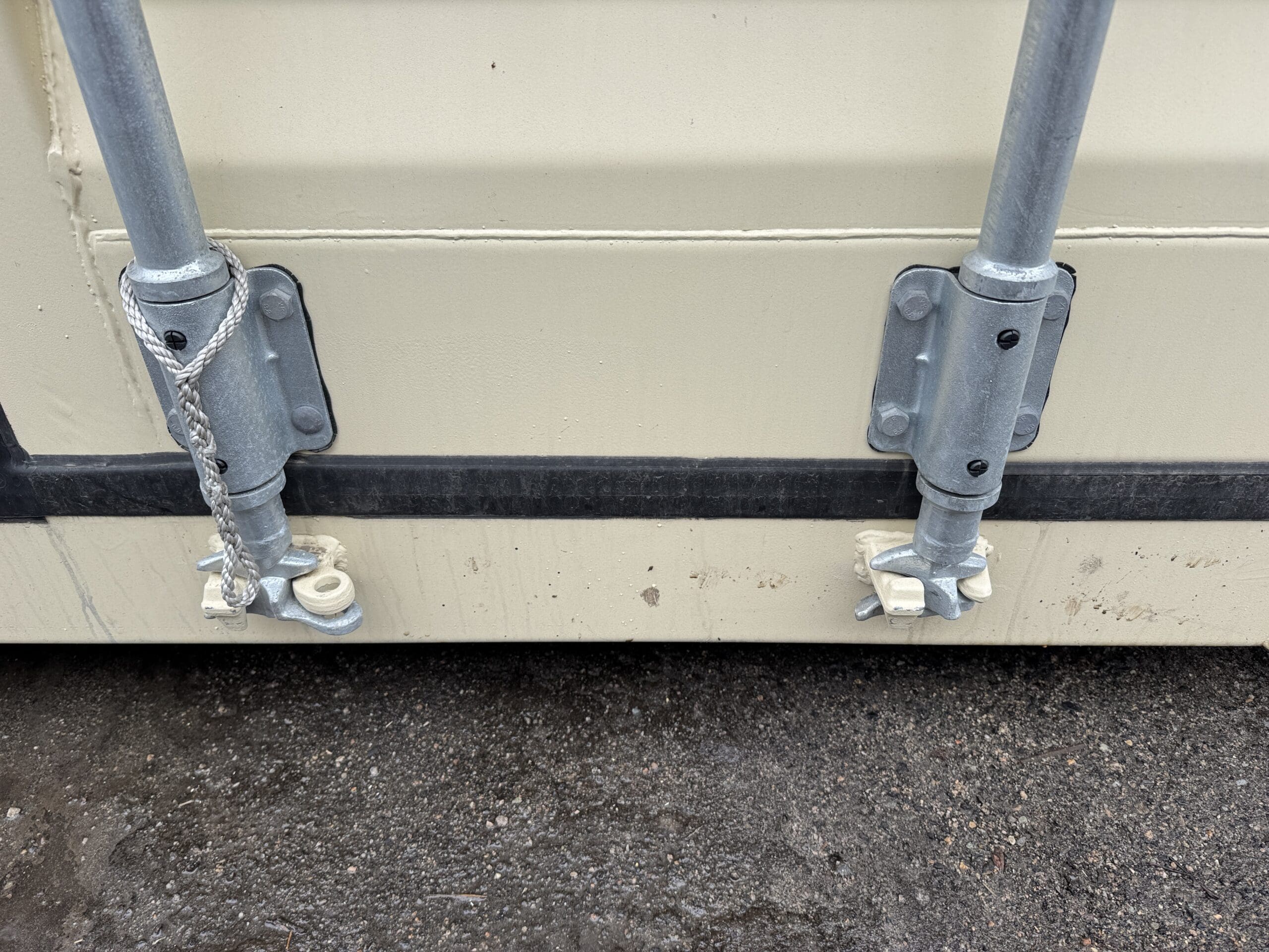 40ft New High Cube Shipping Container – Wind & Watertight – Beige — 40ft — new (image 6 of 12)