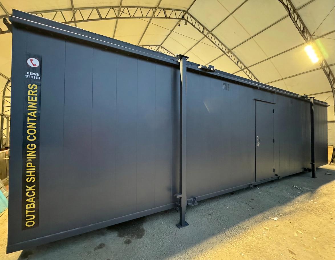 32 x 10 ft Anti-Vandal — 2+1 Toilet + Twin Shower Room — Changing Room — 50/50 Split — No 1561 — product gallery image 27 of 28