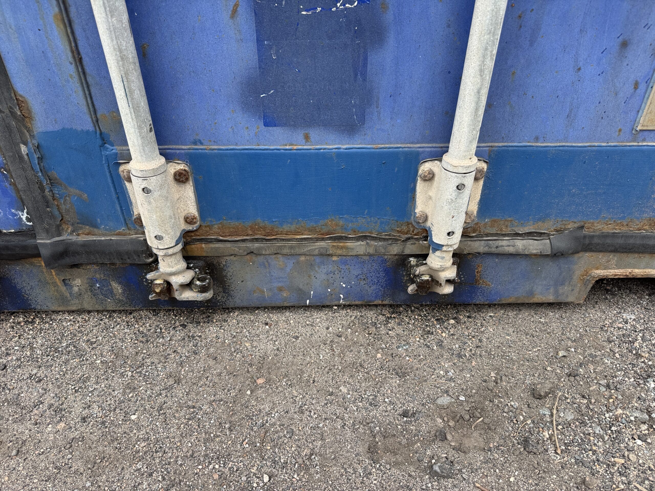 20ft Used Shipping Container – Wind & Watertight – Blue — 20ft — used (image 5 of 12)