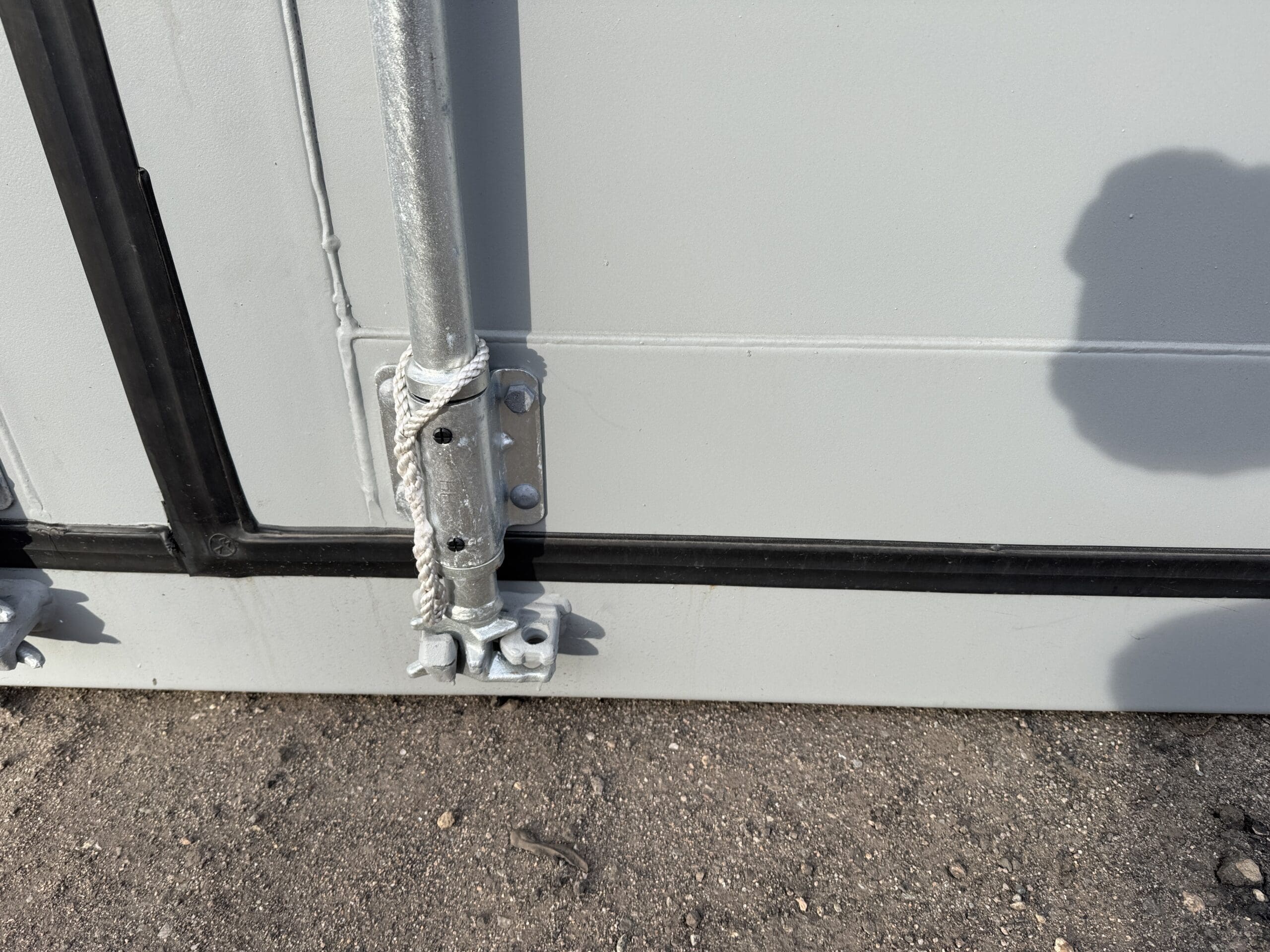 40ft New High Cube Shipping Container – Wind & Watertight – Gray — 40ft — new (image 7 of 12)