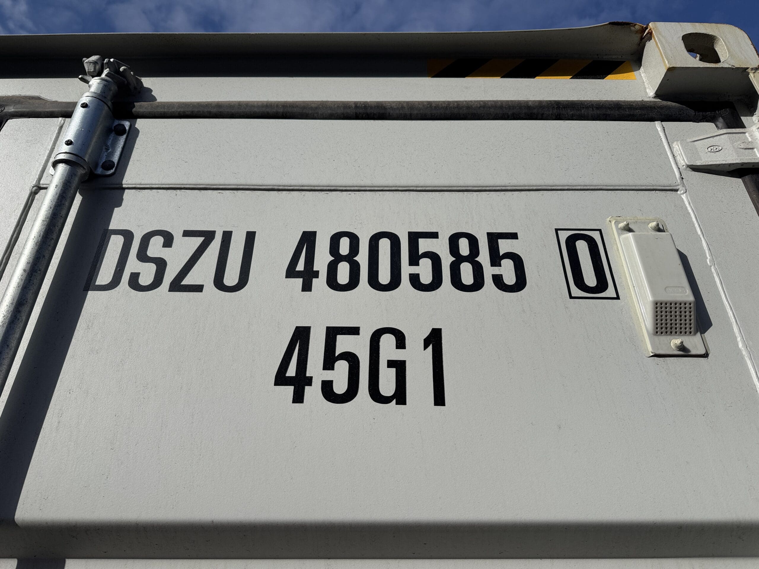 40ft New High Cube Shipping Container – Wind & Watertight – Gray — 40ft — new (image 2 of 12)