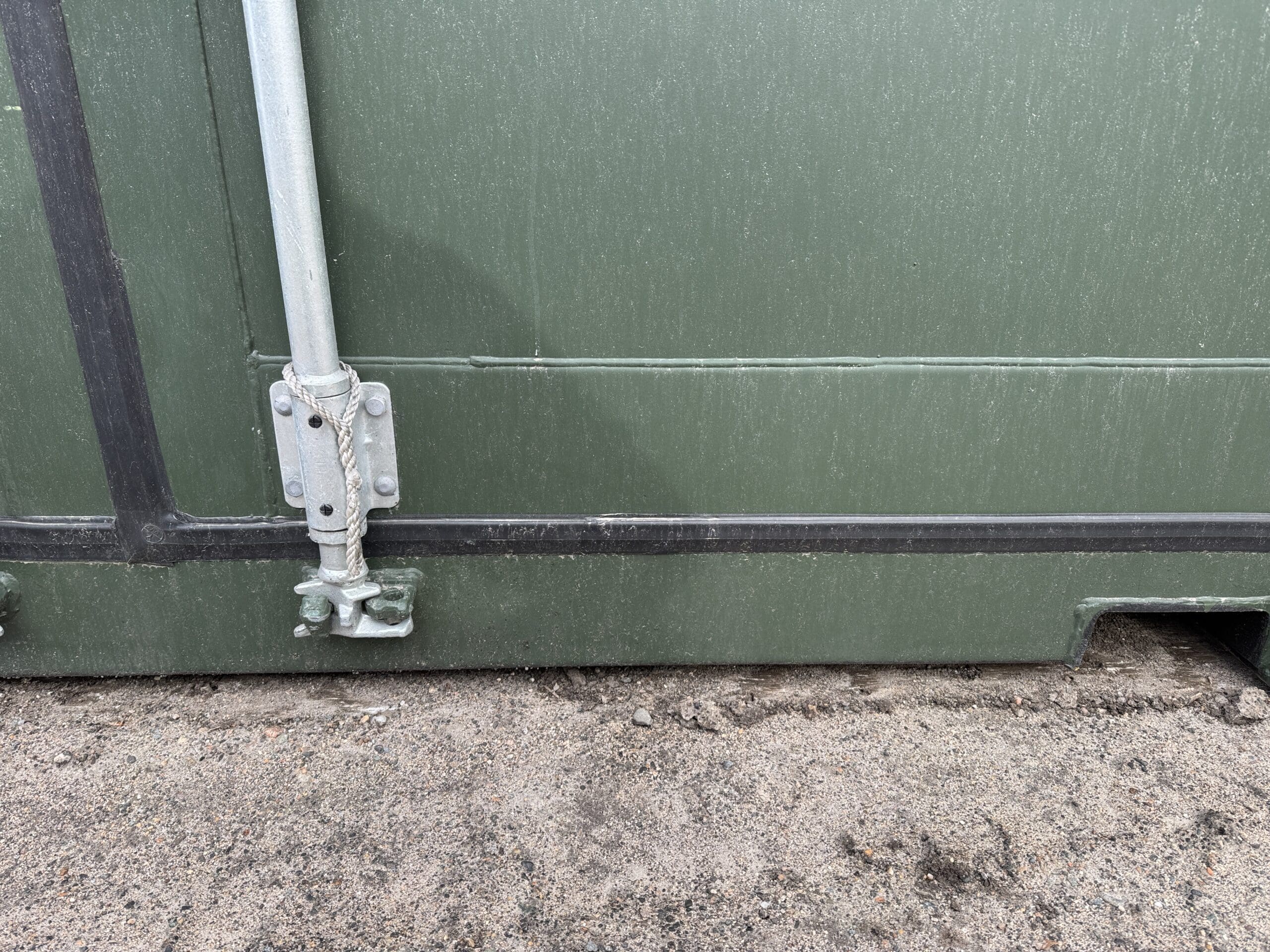 40ft New High Cube Shipping Container – Wind & Watertight – Green — 40ft — new (image 7 of 12)