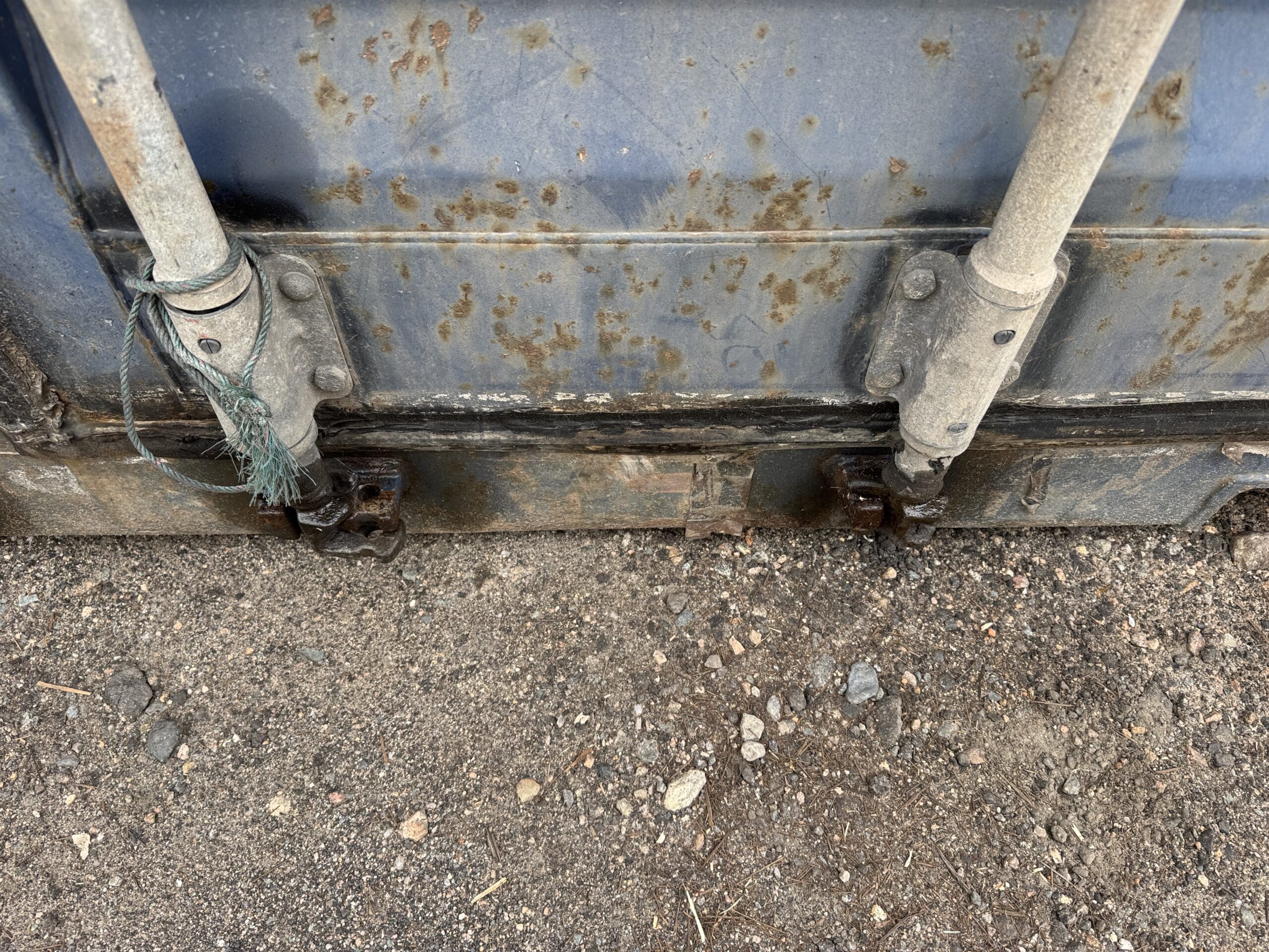 20ft Used Shipping Container – Wind & Watertight – Blue — 20ft — used (image 6 of 12)