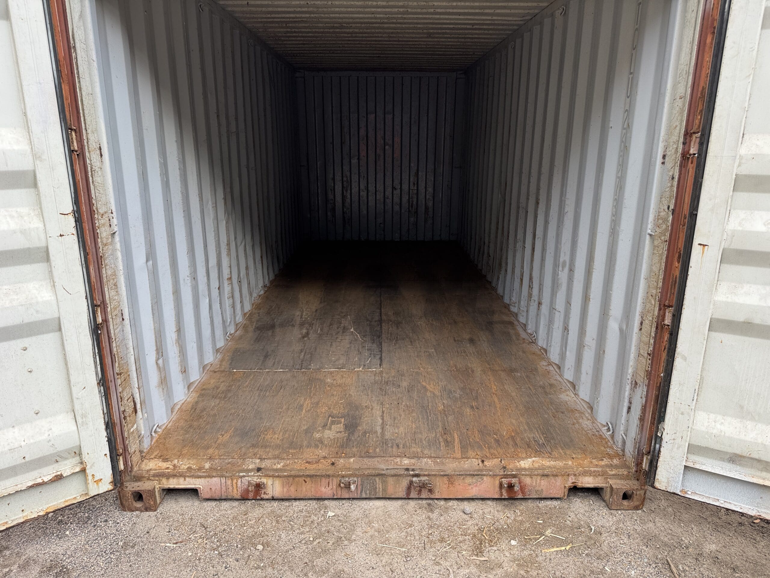 20ft Used Shipping Container – Wind & Watertight – Red — 20ft — used (image 6 of 12)
