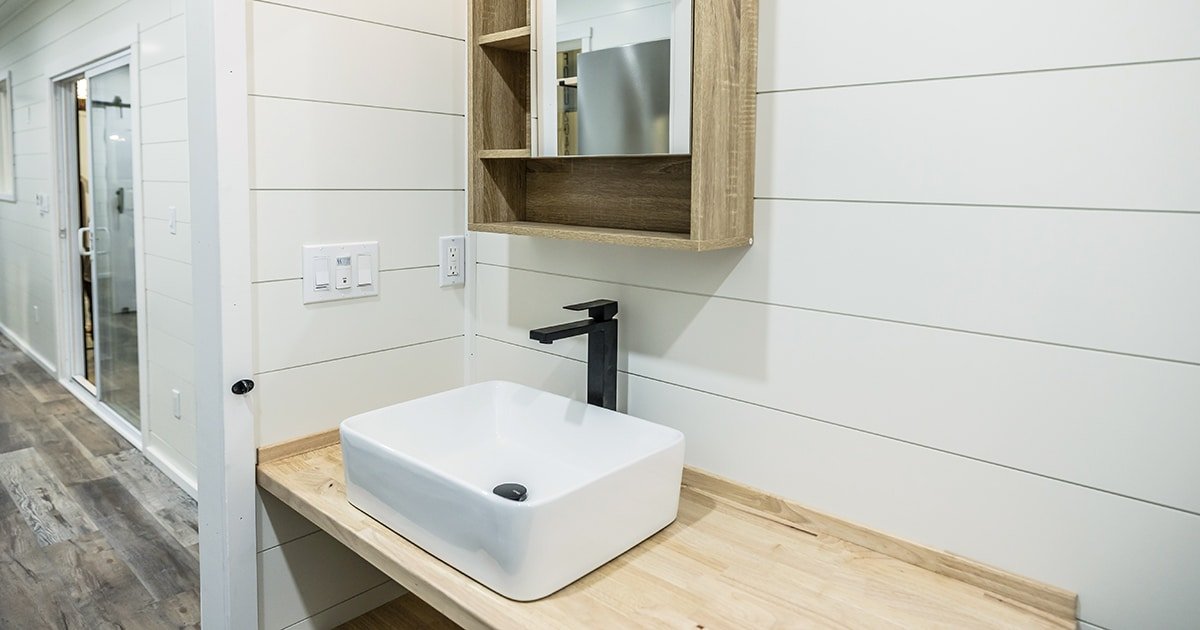 Luxury 2 Bedroom Shipping Container Home | The Clark | Two 40ft Containers — 40ft — new (image 17 of 19)