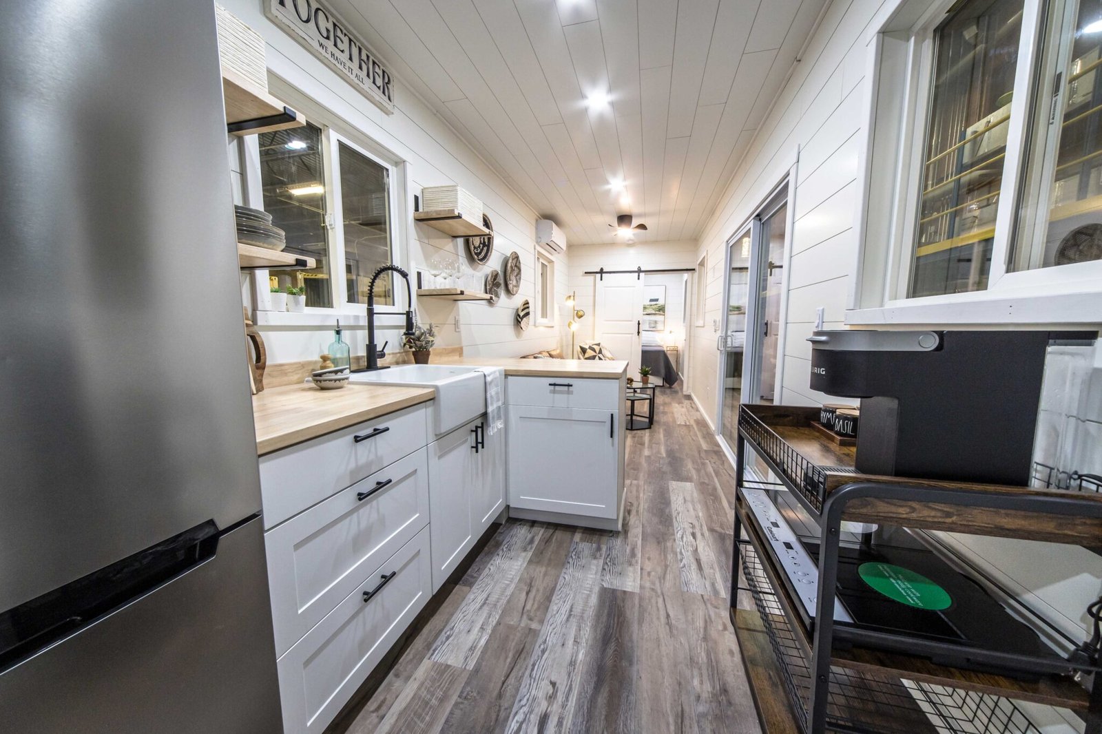 40ft Kennedy Luxury Container Home | 1 Bed 1 Bath Prefab Shipping Container House — 40ft — new (image 12 of 27)