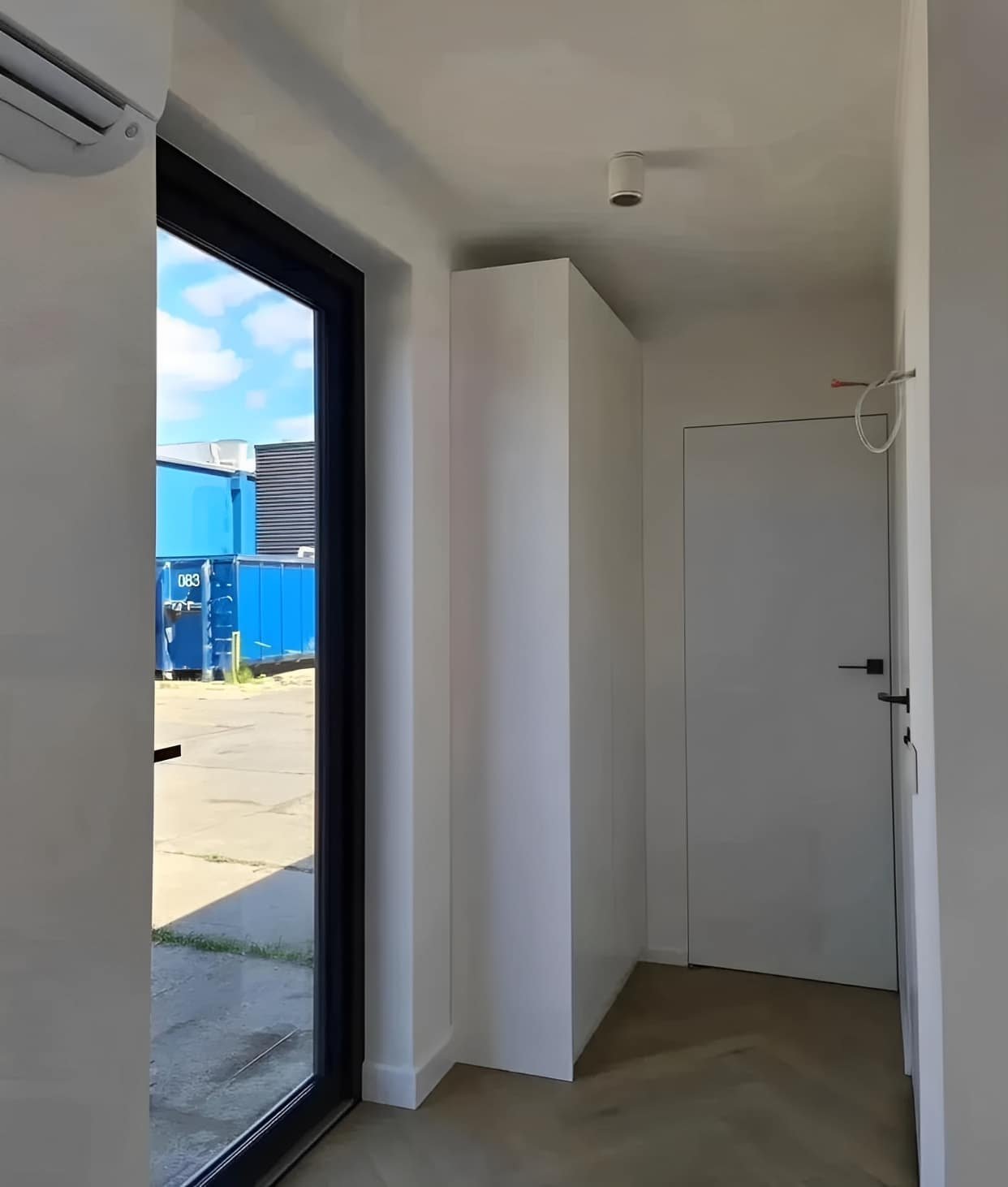 Custom 40ft Shipping Container House — 40ft — new (image 10 of 12)