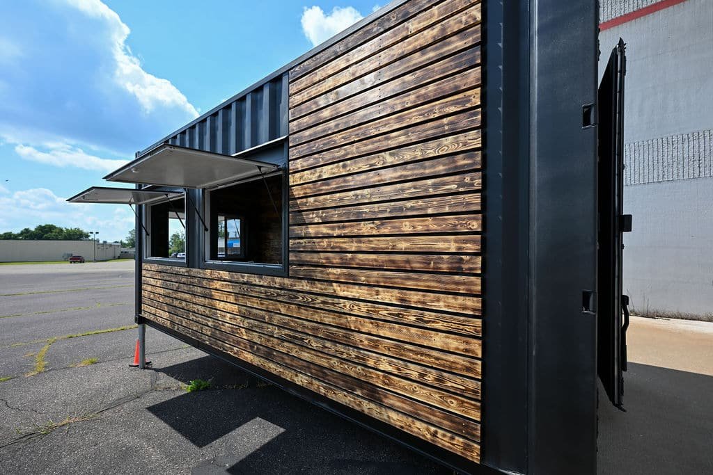 20ft Portable Shipping Container Bar | Commercial Pop-Up Bar Container — 20ft — new (image 2 of 11)