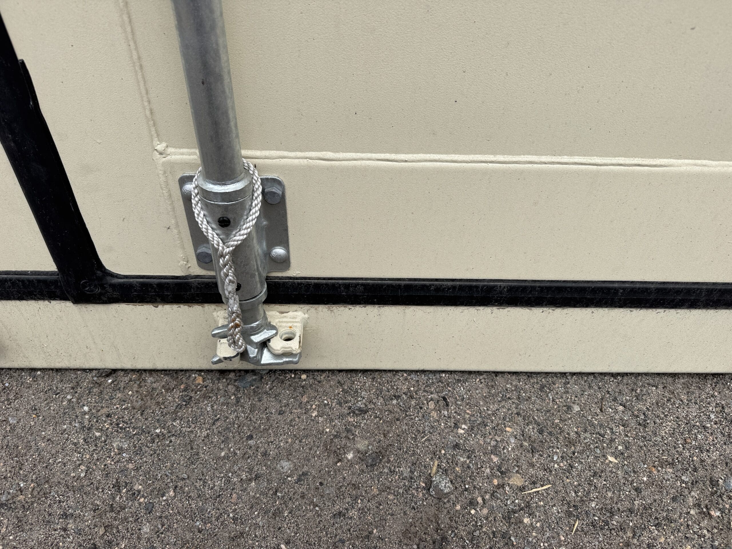 20ft New High Cube Shipping Container – Wind & Watertight – Beige — 20ft — new (image 11 of 12)