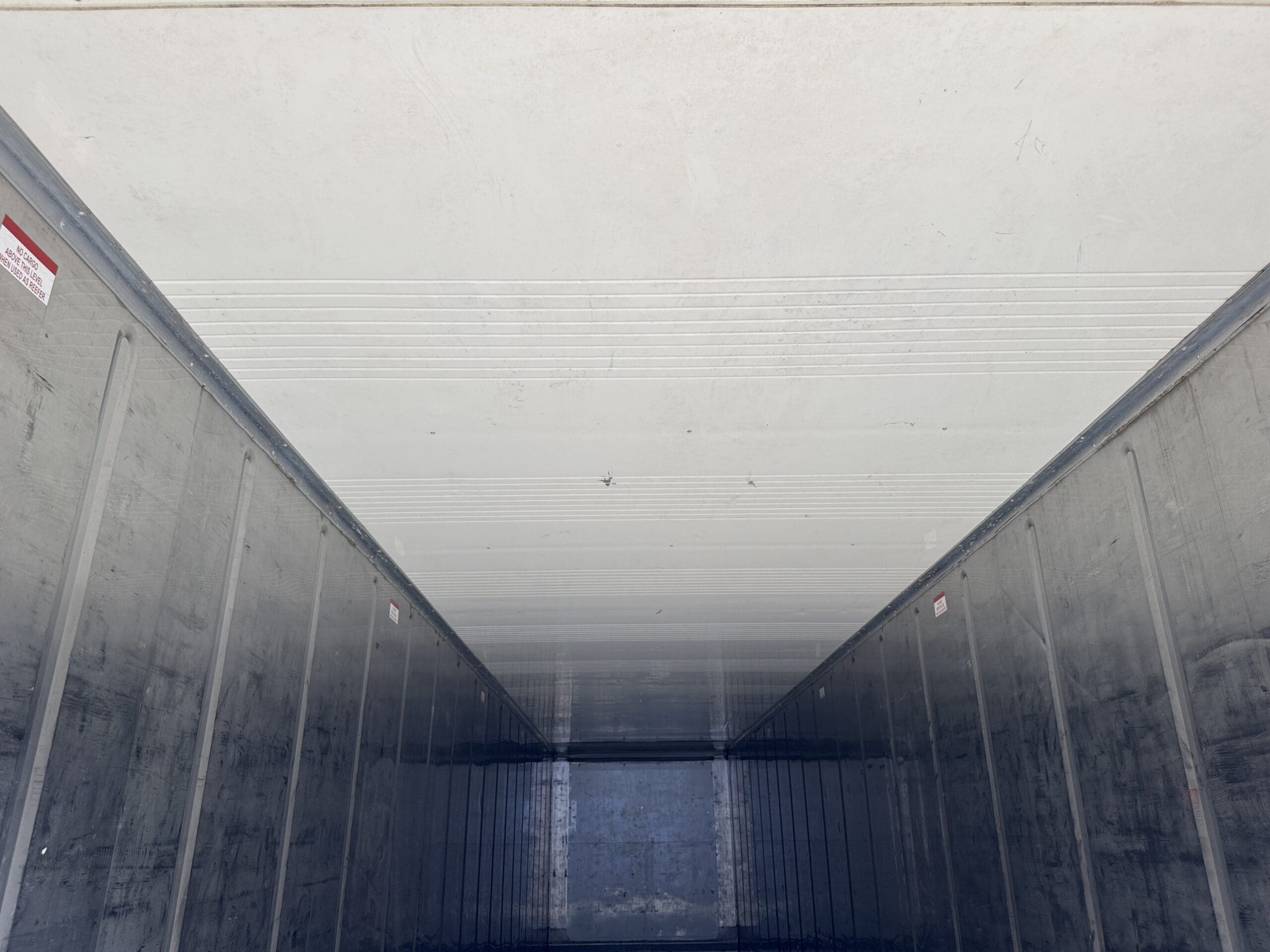 40ft As-Is High Cube Shipping Container – Wind & Watertight – White — 40ft — as_is (image 9 of 12)