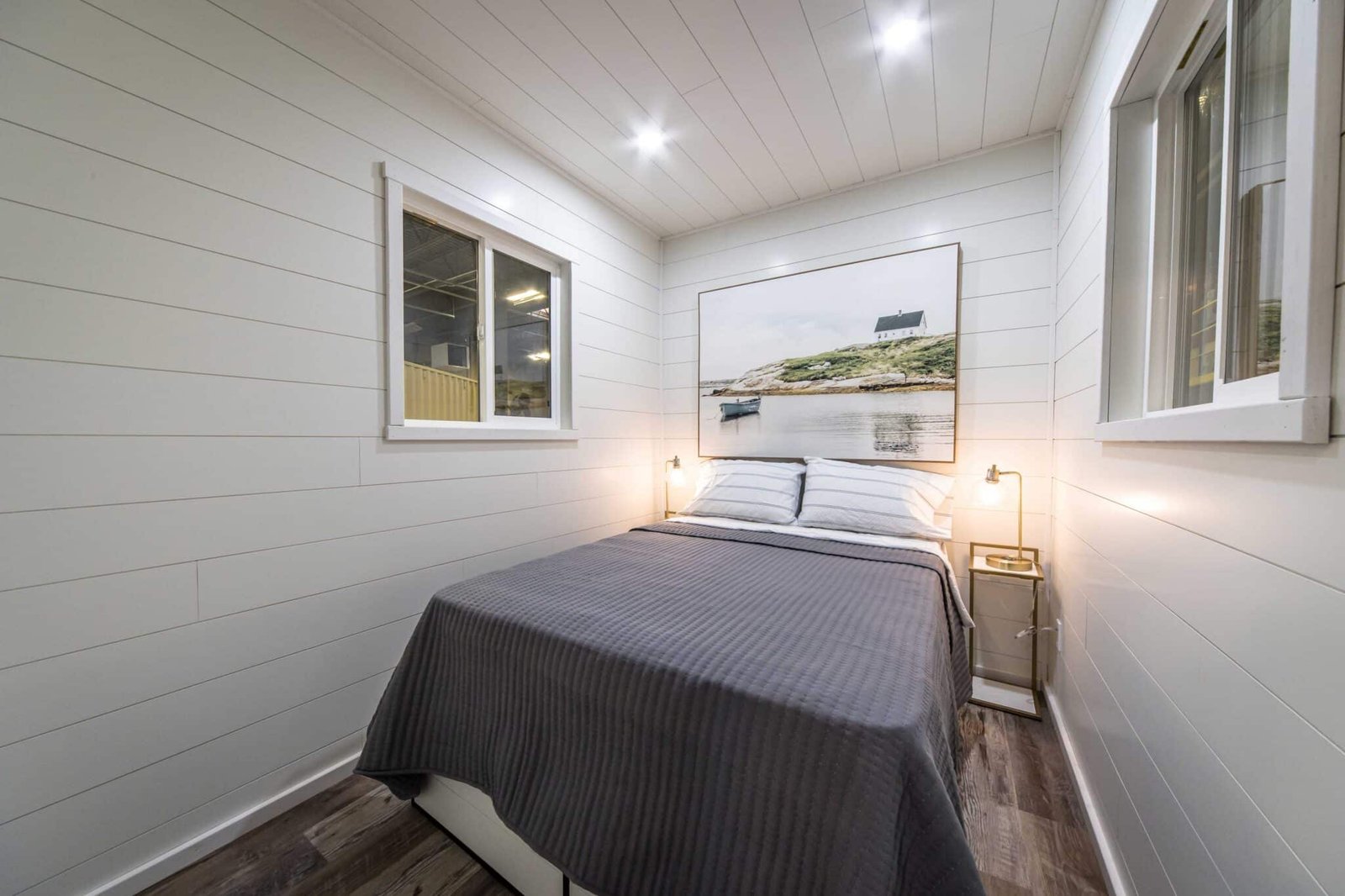40ft Kennedy Luxury Container Home | 1 Bed 1 Bath Prefab Shipping Container House — 40ft — new (image 9 of 27)