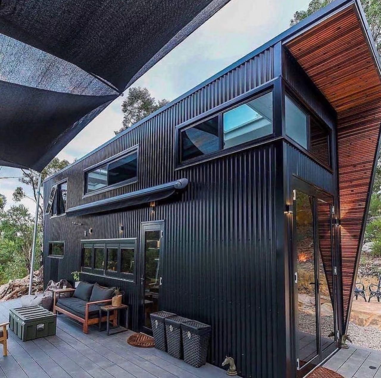 Luxury 1BHK Duplex Container Home with Spacious Outdoor Deck, Fully — Front Exterior View Luxury 1BHK Duplex Container Home with Spacious Outdoor Deck, Fully Furnished Modern Tiny House, Prefab Steel Family Home — 20ft — new…