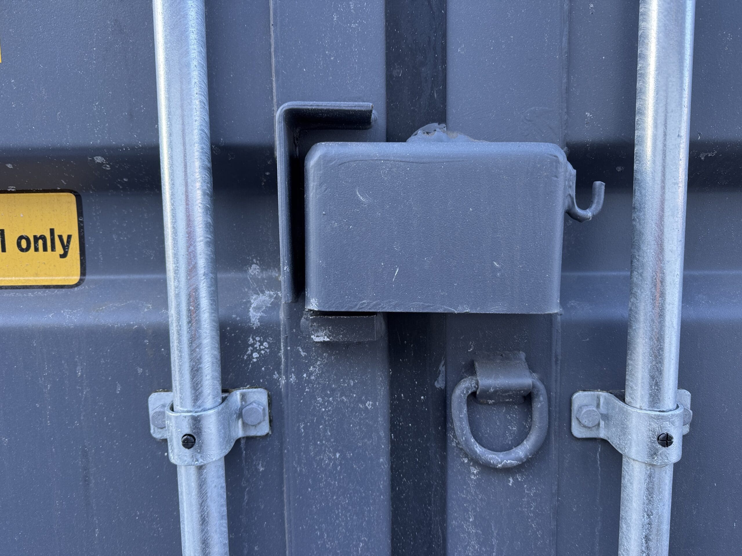 40ft New High Cube Shipping Container – Wind & Watertight – Gray — 40ft — new (image 5 of 12)