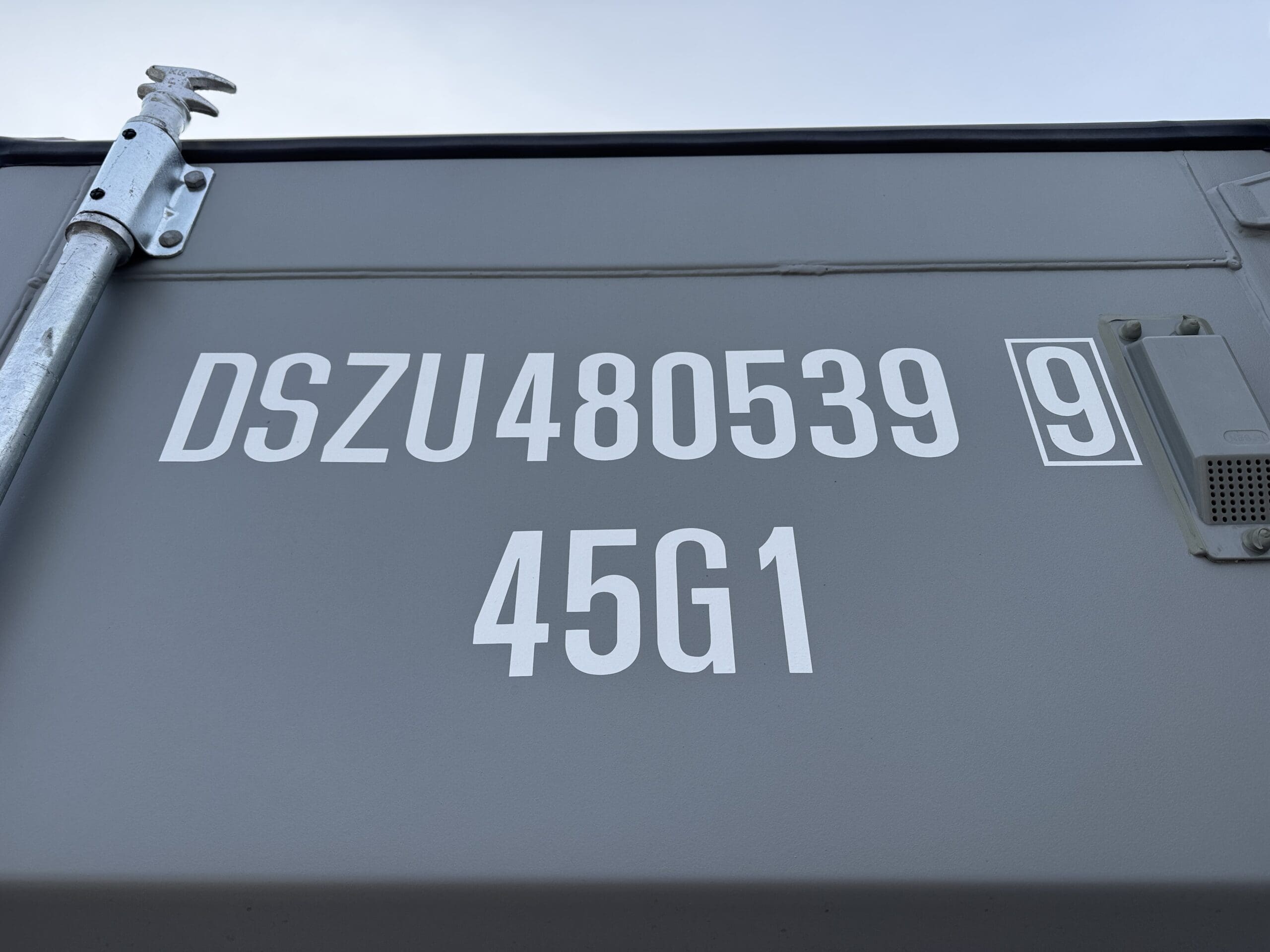 40ft New High Cube Shipping Container – Wind & Watertight – Gray — 40ft — new (image 3 of 12)