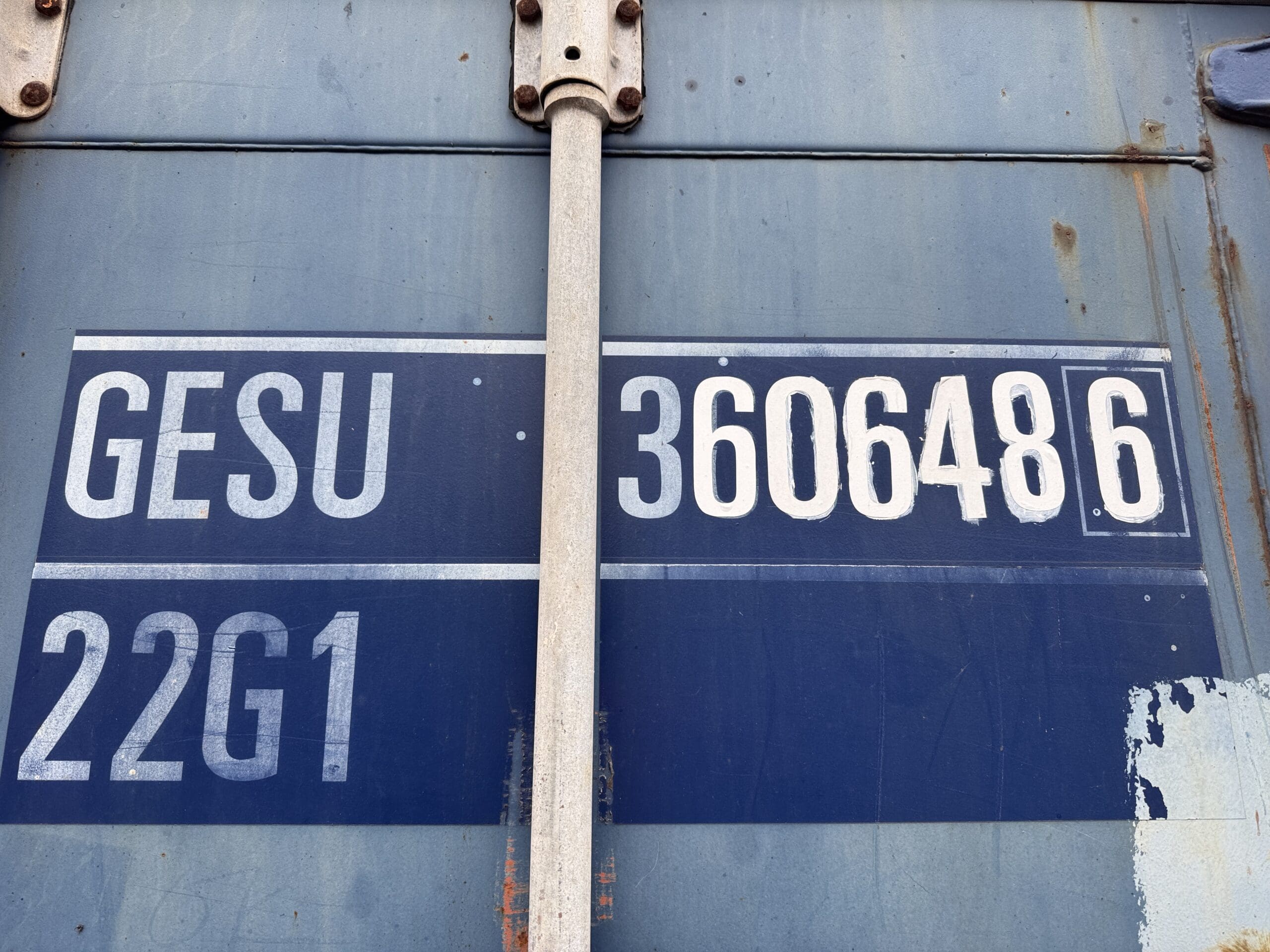 20ft Used Shipping Container – Wind & Watertight – Blue — 20ft — used (image 2 of 12)
