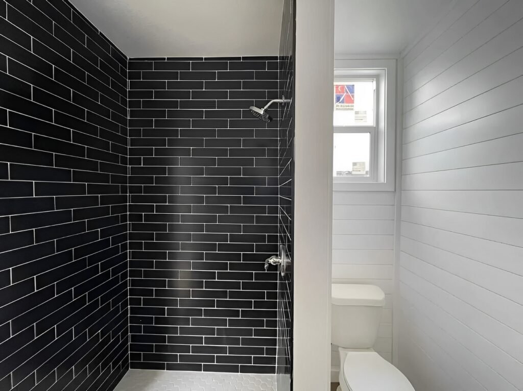 Customized 40ft Shipping Container Made into Luxurious 1 Bedroom — 40ft — new (image 4 of 4)