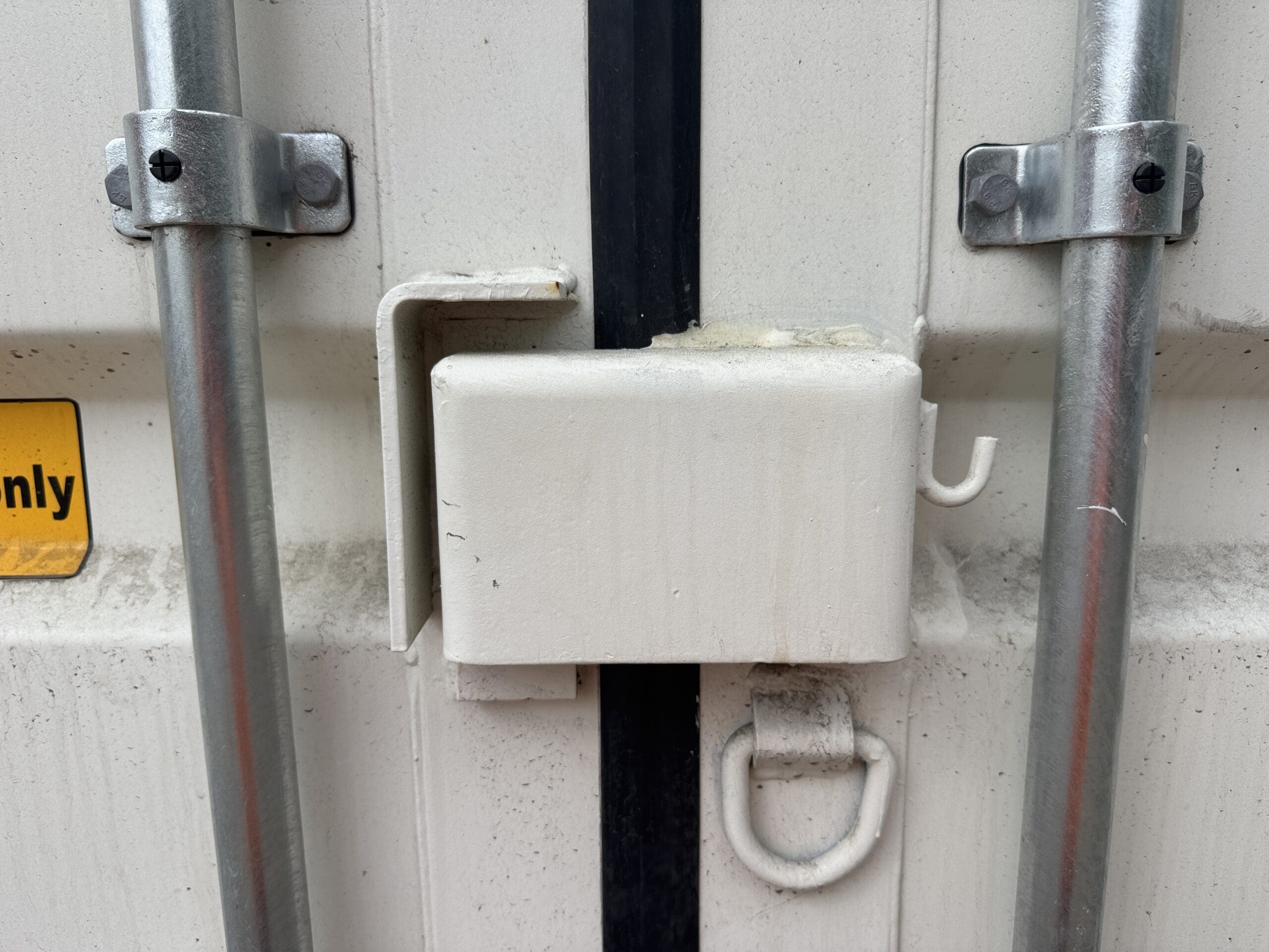 10ft New Shipping / Storage Container – Wind & Watertight – White — 10ft — new (image 5 of 10)
