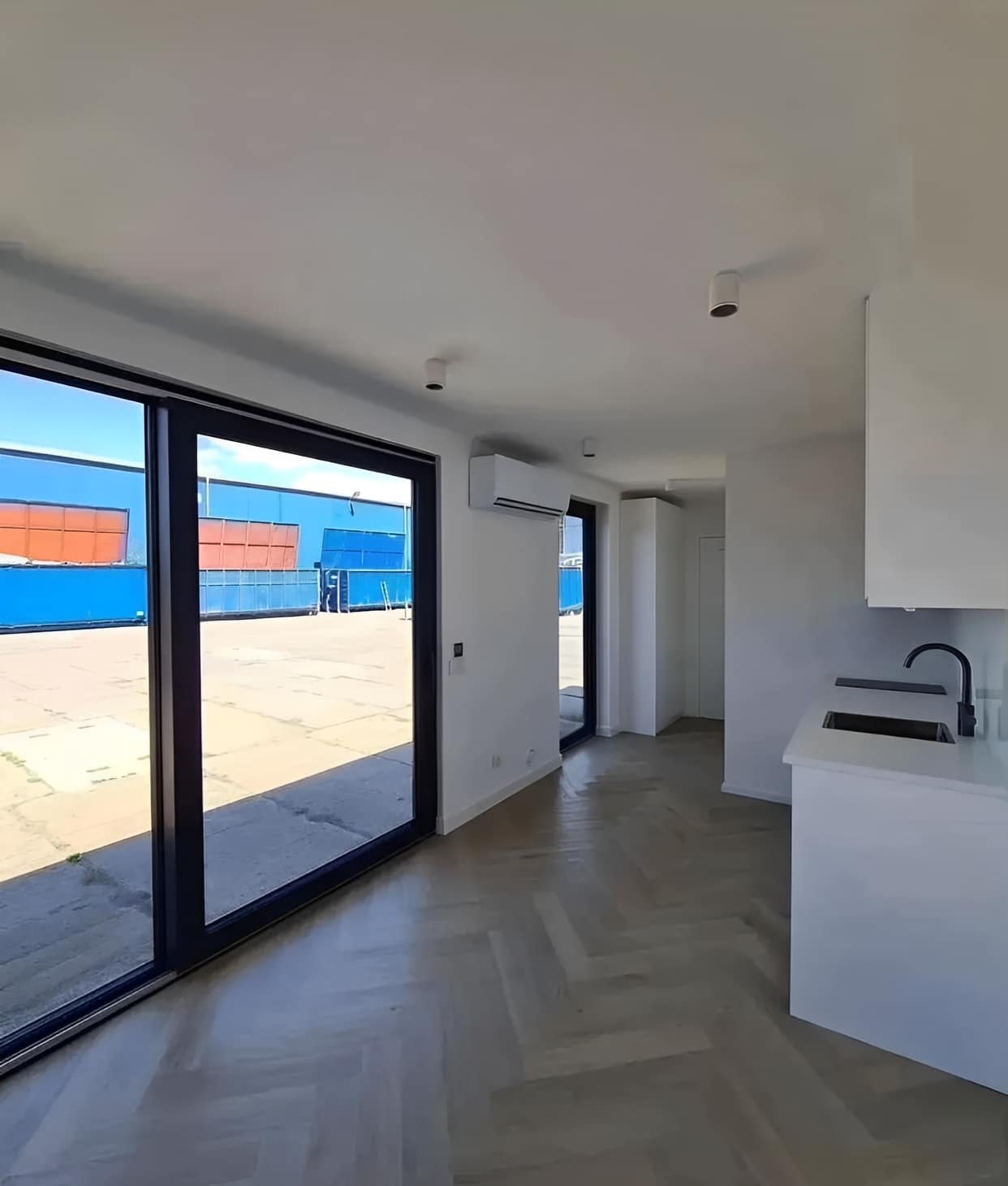Custom 40ft Shipping Container House — 40ft — new (image 9 of 9)