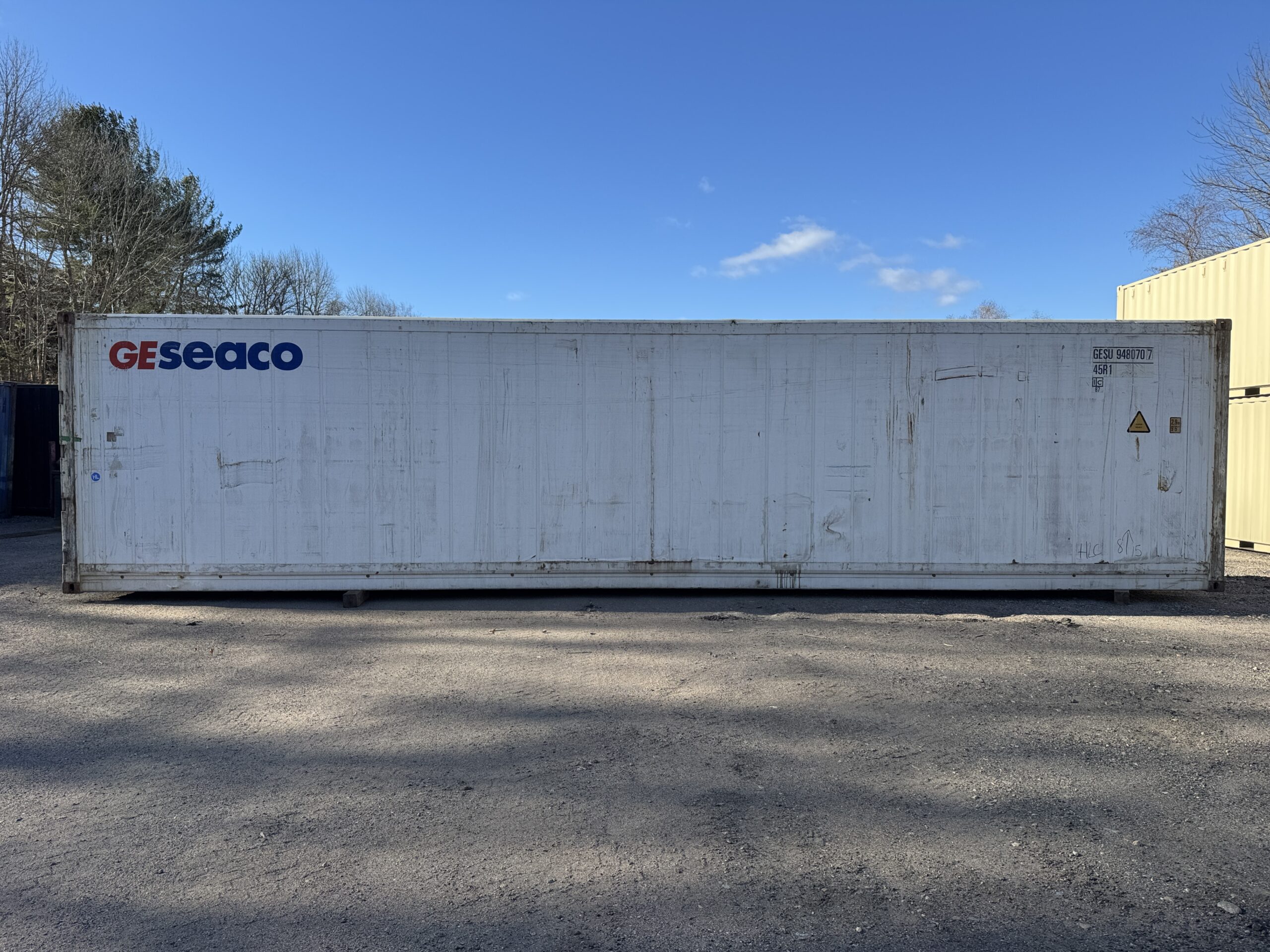 40ft As-Is High Cube Shipping Container – Wind & Watertight – White — 40ft — as_is (image 7 of 12)