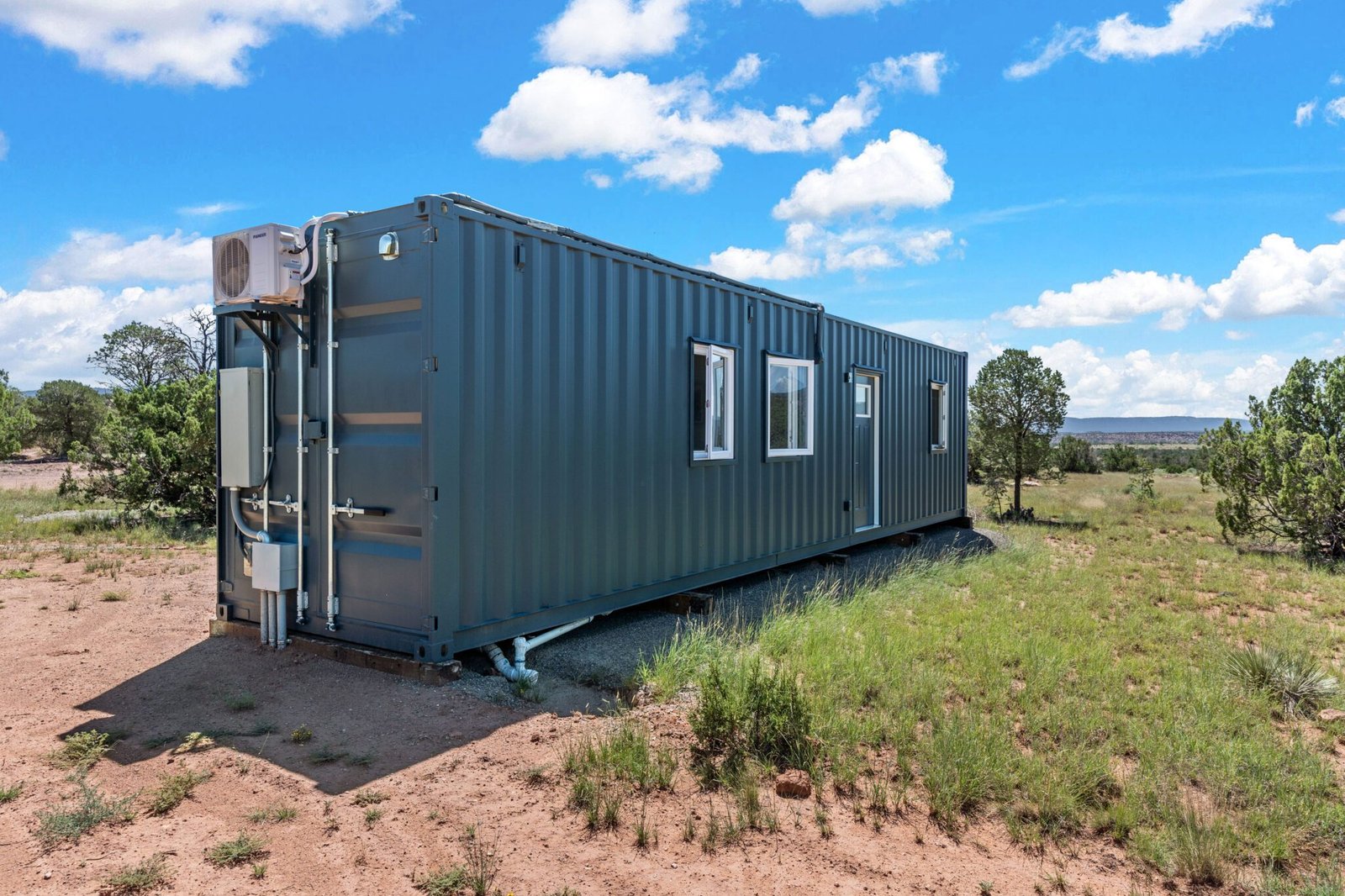 The Luke | 1 Bedroom Shipping Container Home | 40FT + 20FT Luxury Container House — 20ft — new (image 2 of 12)