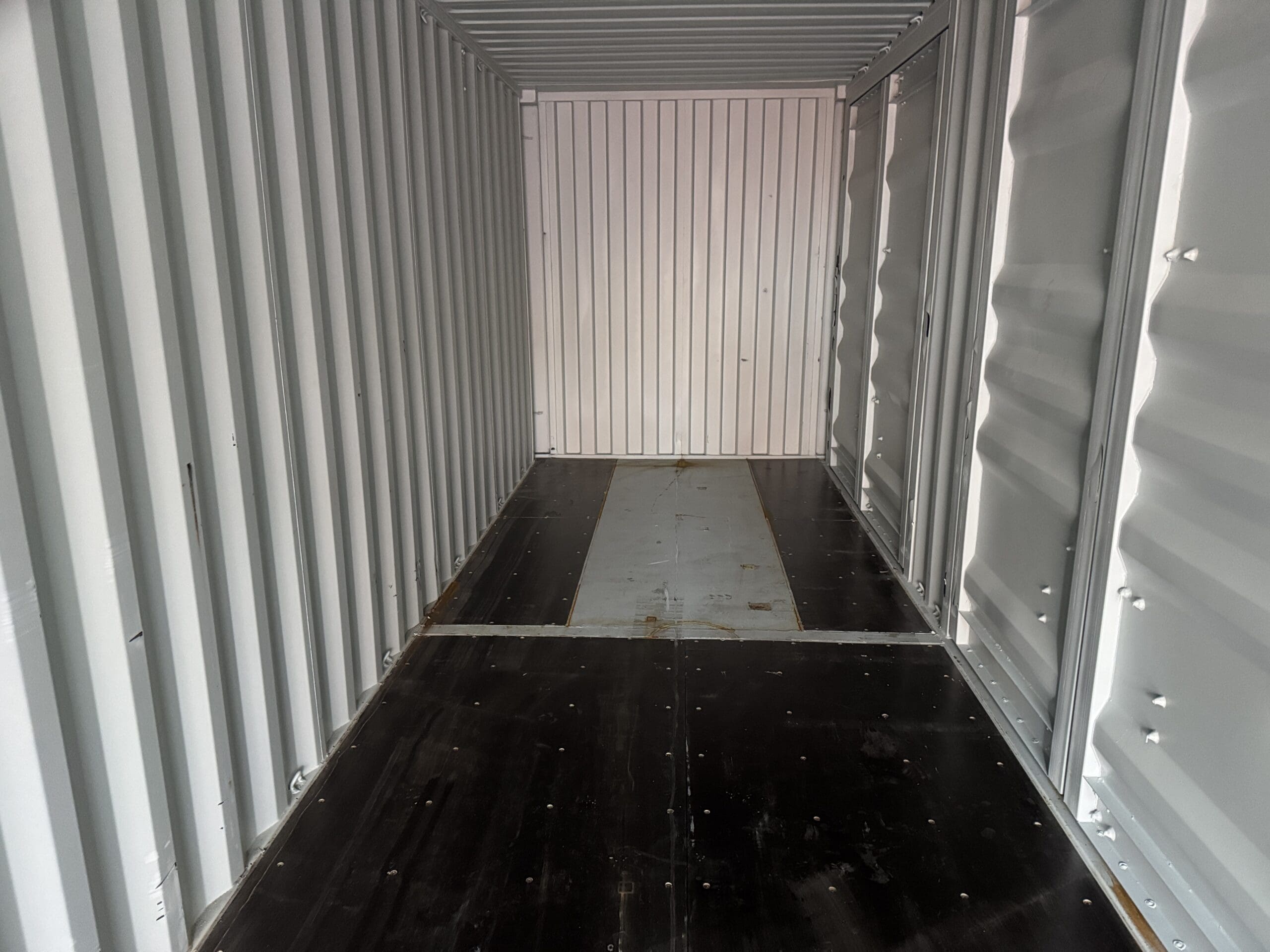 40ft New High Cube Shipping Container – Wind & Watertight – Gray — 40ft — new (image 7 of 12)