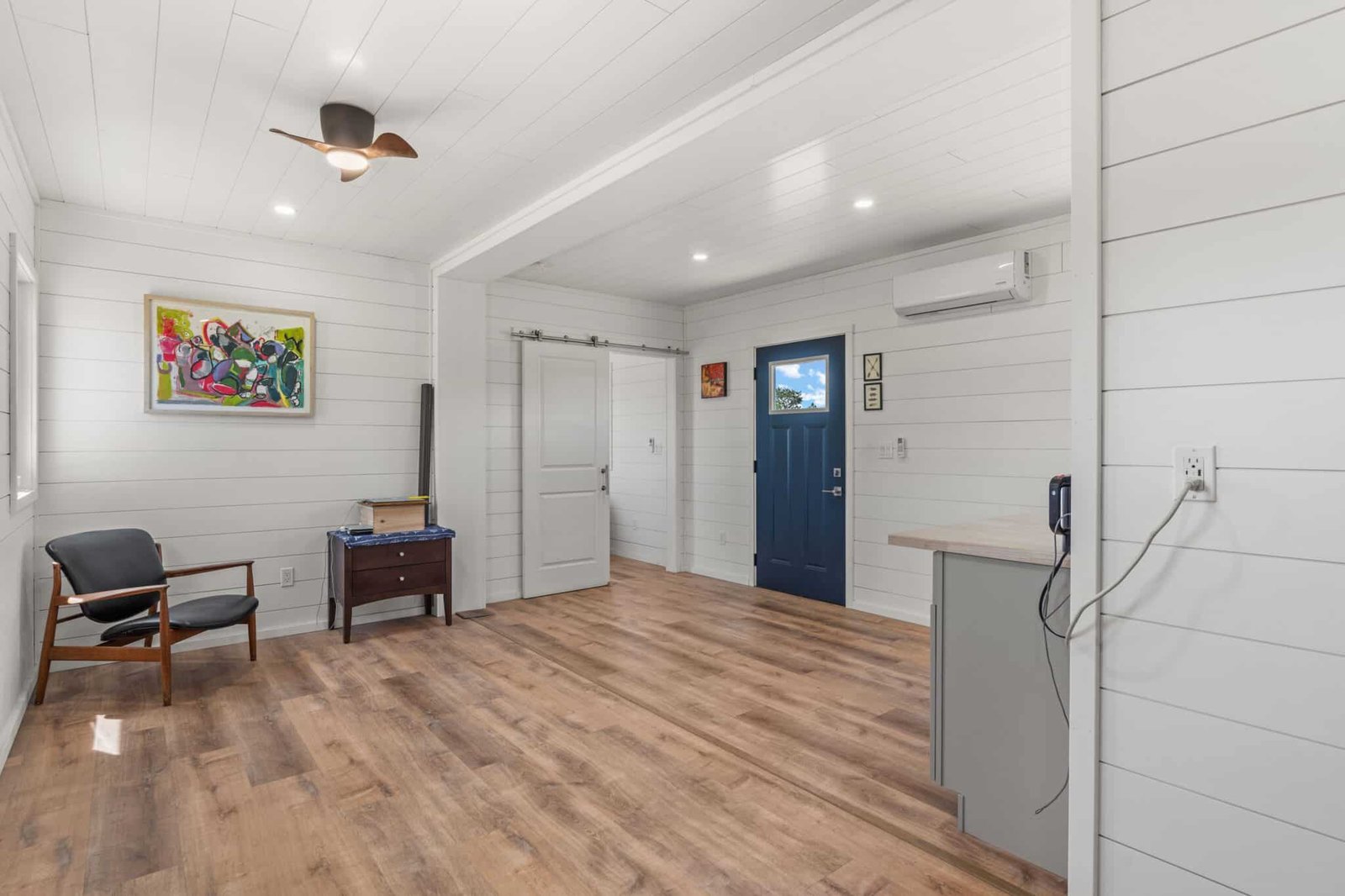 The Luke | 1 Bedroom Shipping Container Home | 40FT + 20FT Luxury Container House — 20ft — new (image 3 of 12)
