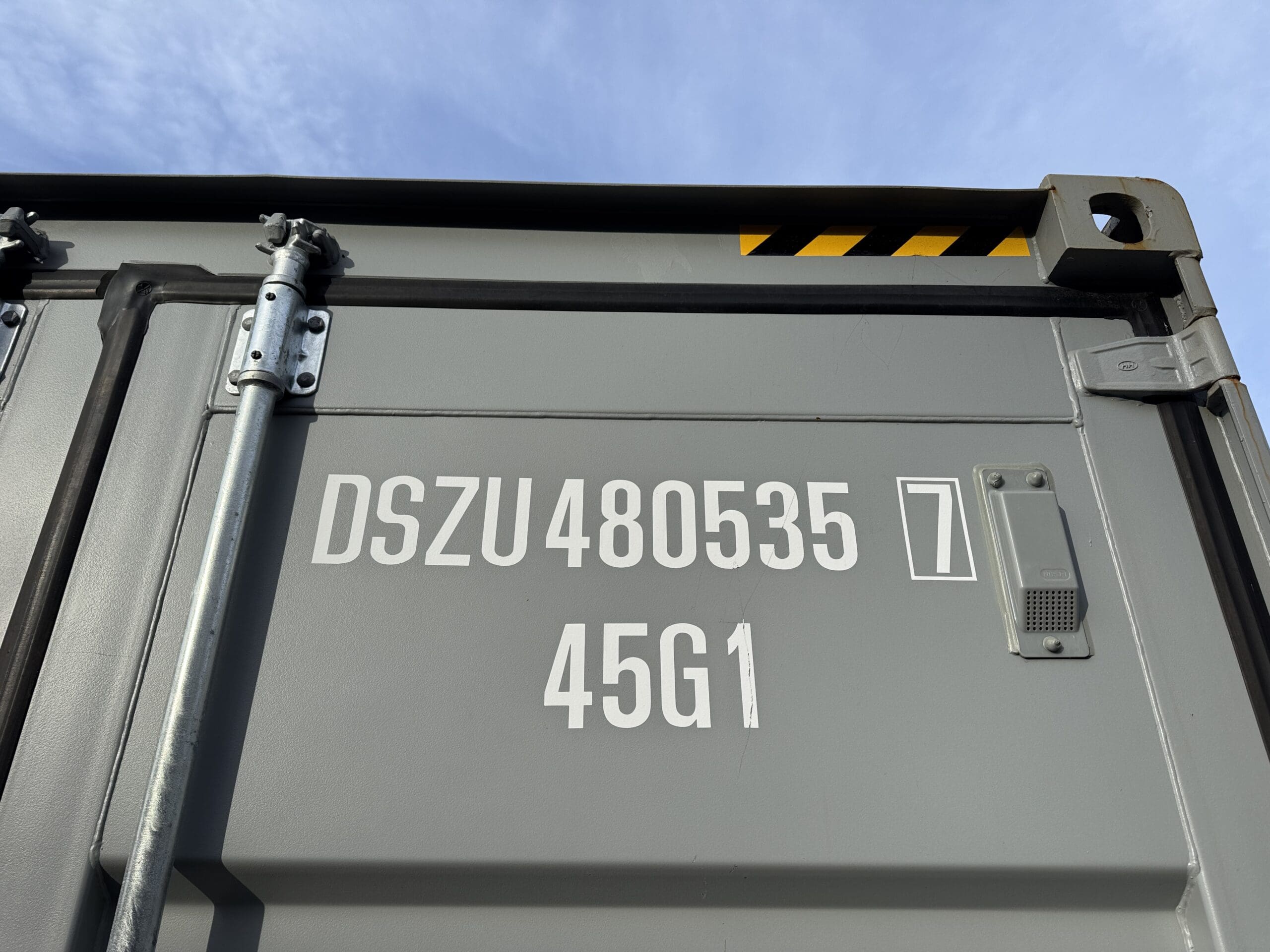 40ft New High Cube Shipping Container – Wind & Watertight – Gray — 40ft — new (image 2 of 12)