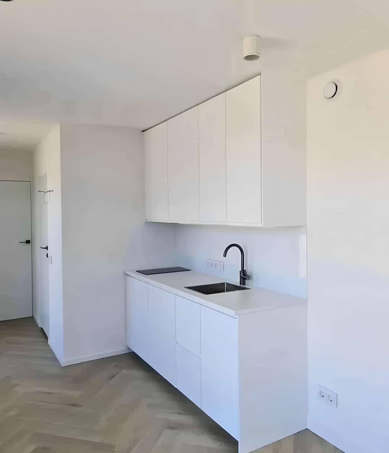 Custom 40ft Shipping Container House — 40ft — new (image 11 of 12)