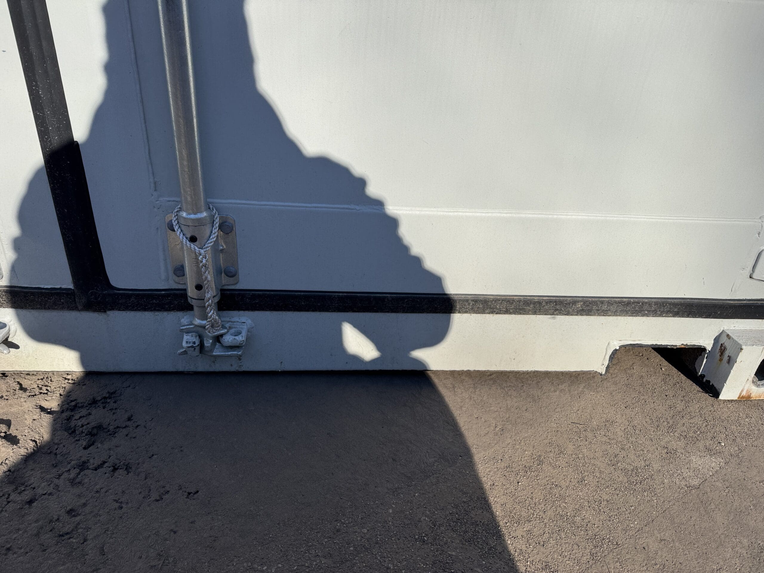 40ft New High Cube Shipping Container – Wind & Watertight – Gray — 40ft — new (image 7 of 12)