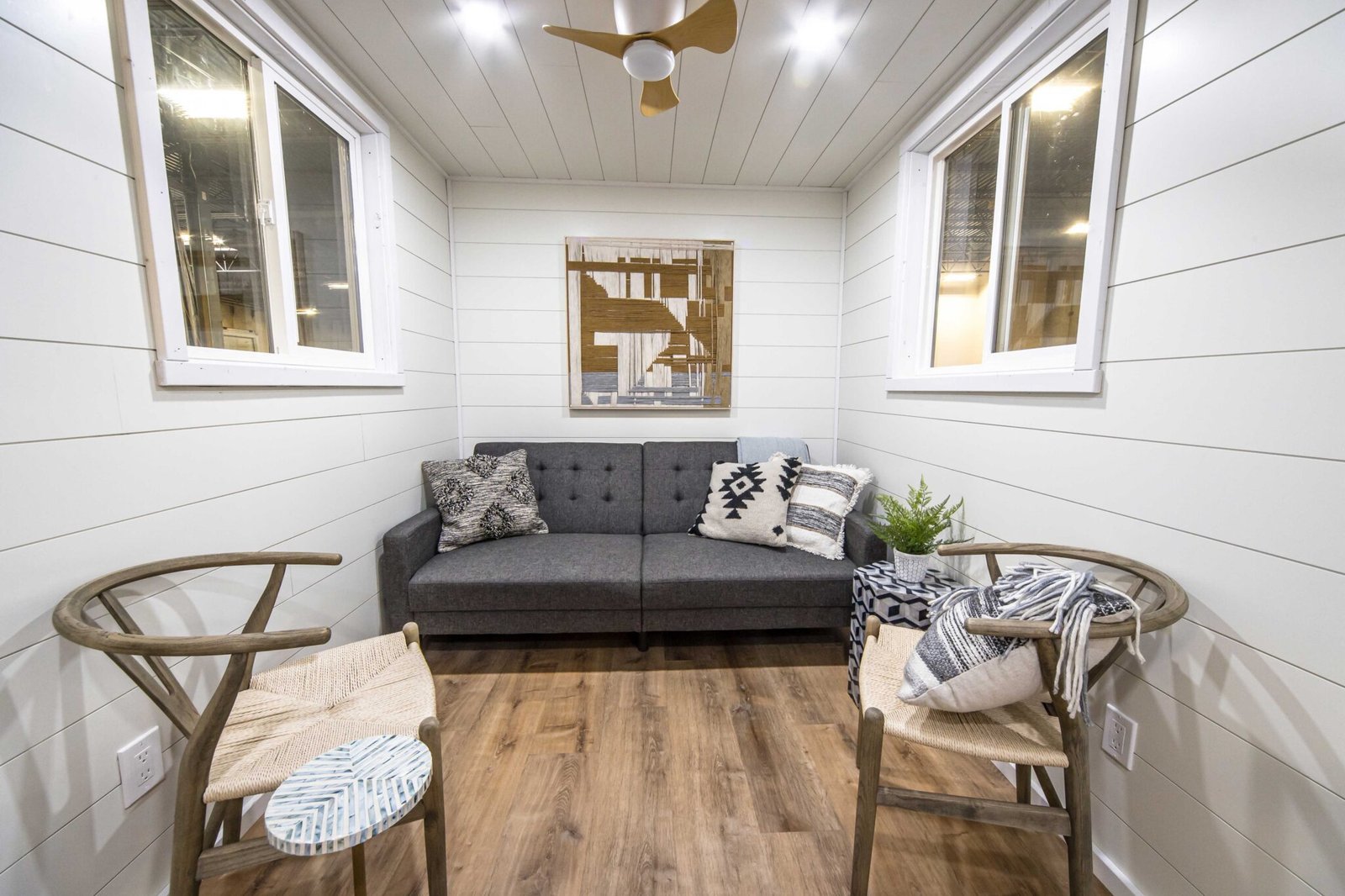 20FT Ezra Modern Container Home | Turnkey Tiny House | Portable Prefab Container Home — 20ft — new (image 8 of 17)