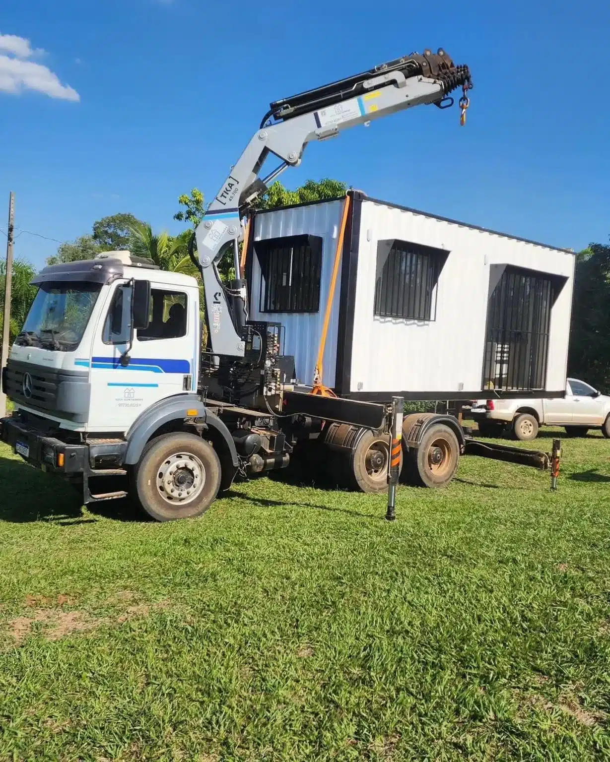 Custom 20ft Shipping Container Home With Water Tank — 20ft — new (image 2 of 5)