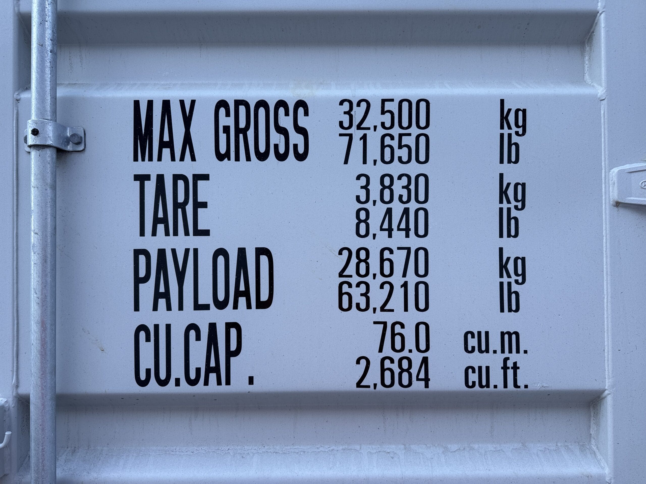 40ft New High Cube Shipping Container – Wind & Watertight – Gray — 40ft — new (image 4 of 12)
