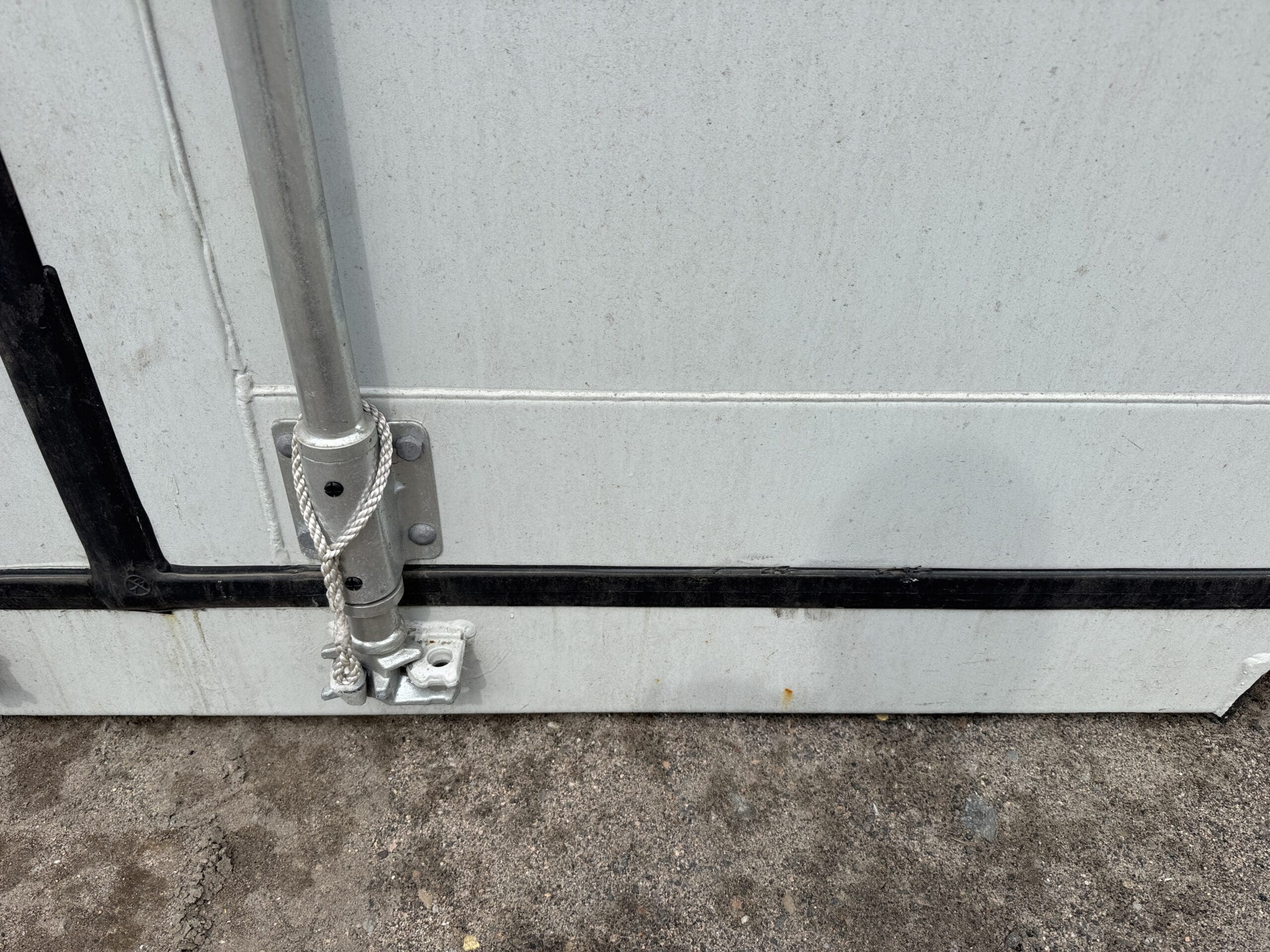 20ft New High Cube Shipping Container – Wind & Watertight – Gray — 20ft — new (image 7 of 12)