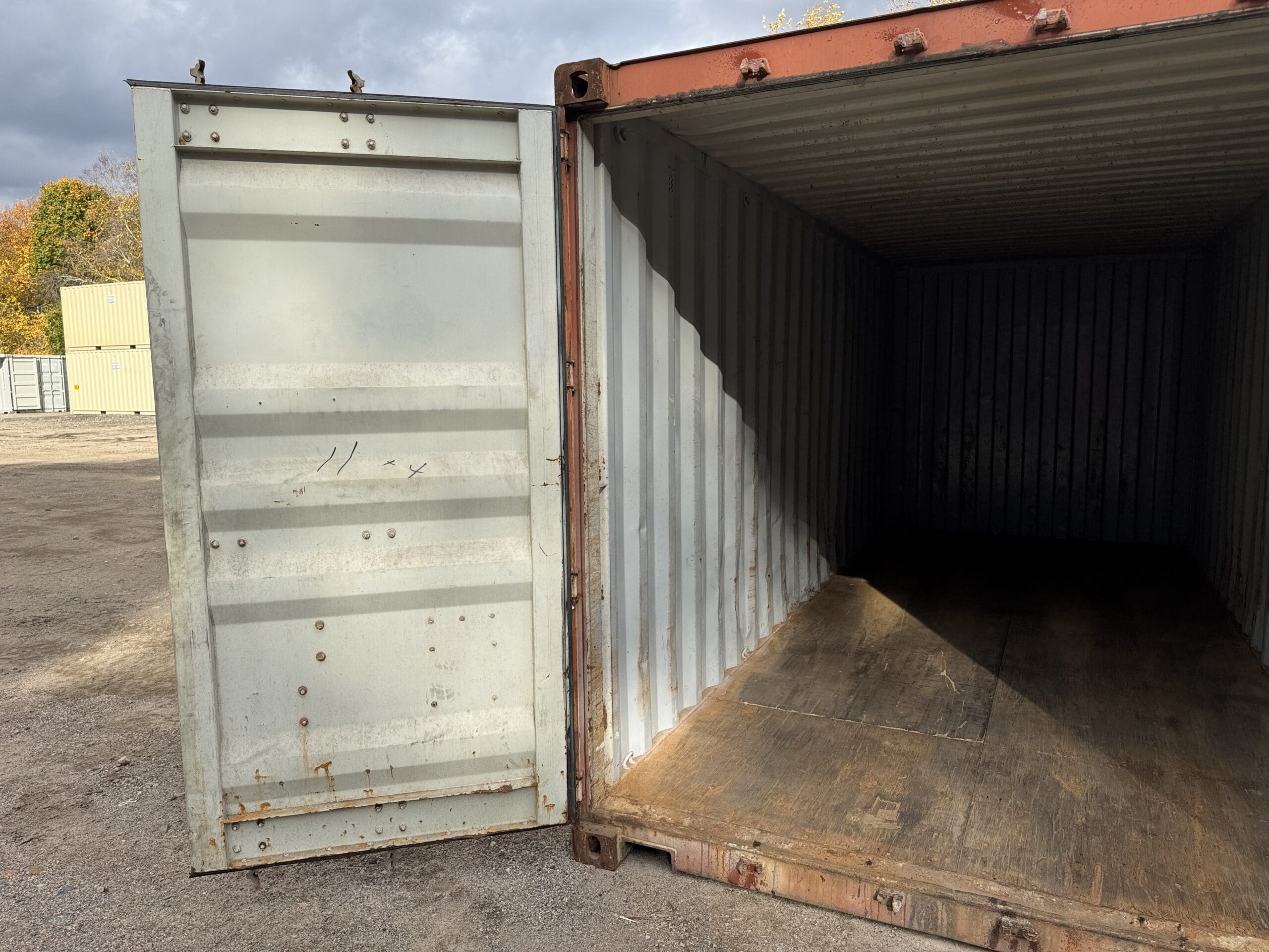 20ft Used Shipping Container – Wind & Watertight – Red — 20ft — used (image 3 of 12)
