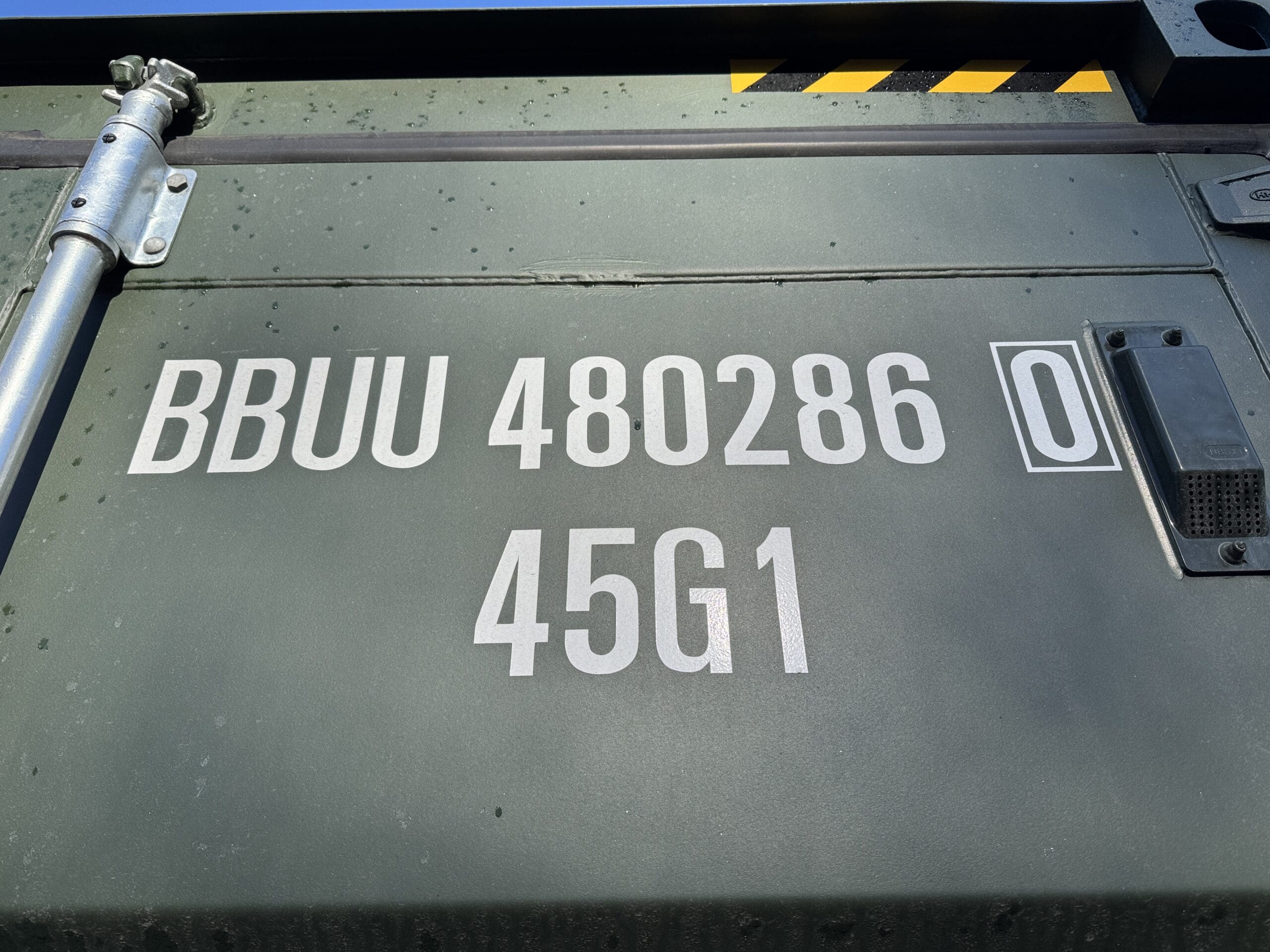 40ft New High Cube Shipping Container – Wind & Watertight – Green — 40ft — new (image 2 of 12)