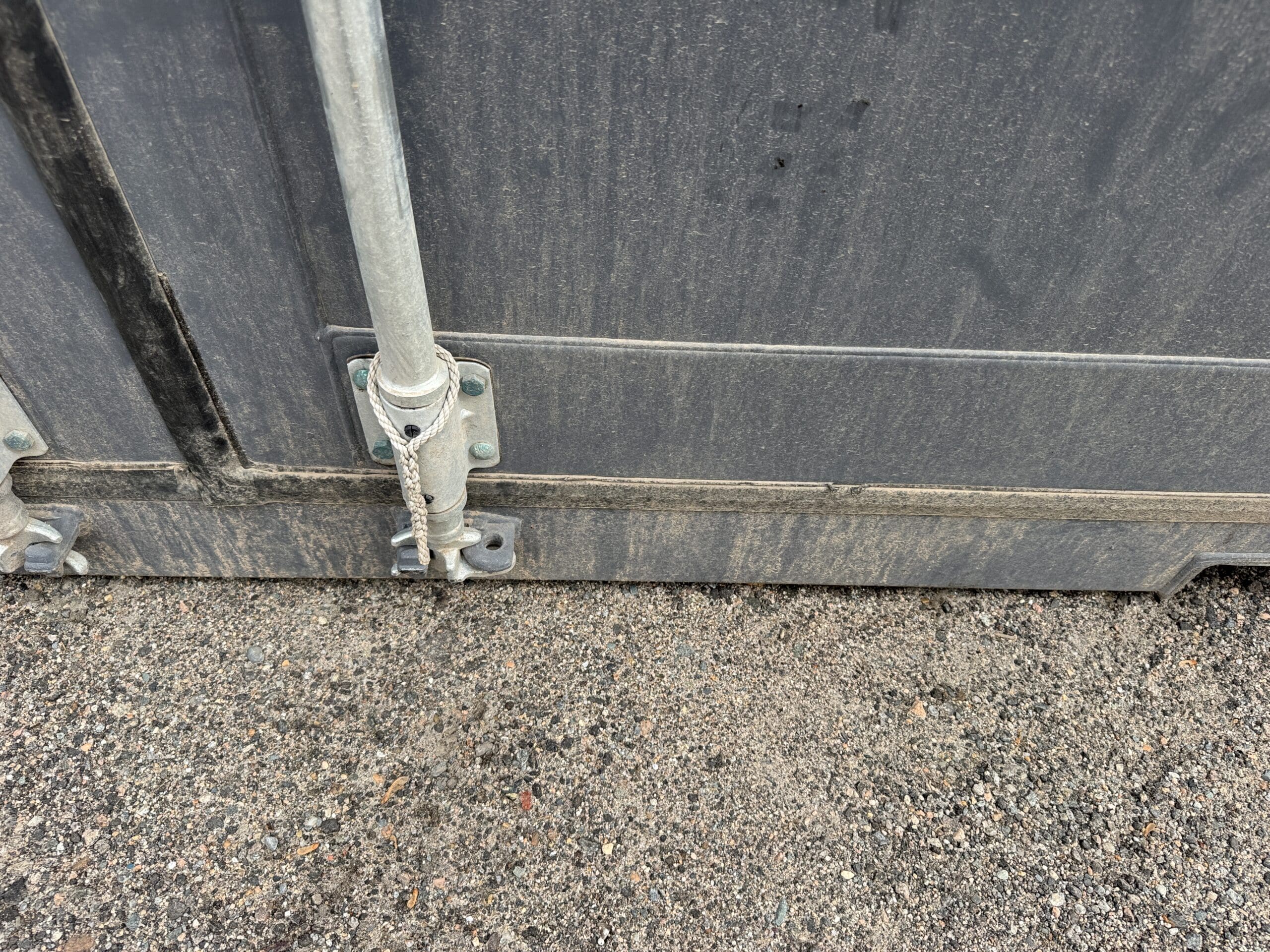 20ft New Shipping Container – Wind & Watertight – Gray — 20ft — new (image 7 of 12)
