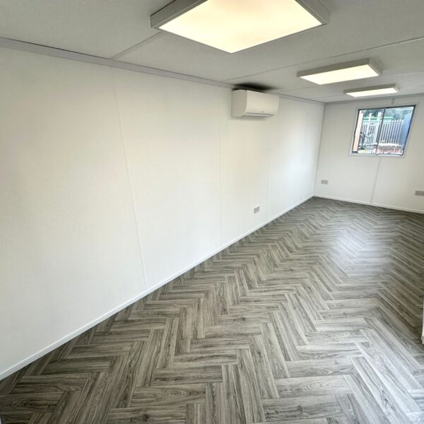 21x8ft — Custom Office — Cabin / Container — Portable Building — No 1504