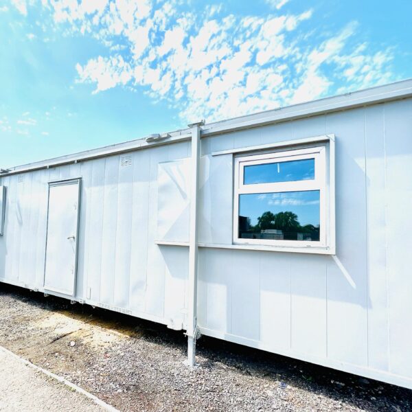 32x10ft – Site Canteen / Office – Anti-Vandal Portable Building