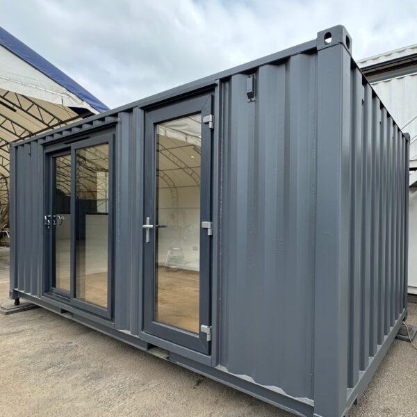 20x8ft CUSTOM SHIPPING CONTAINER CONVERSION — Portable Building — Garden Office — No 1239