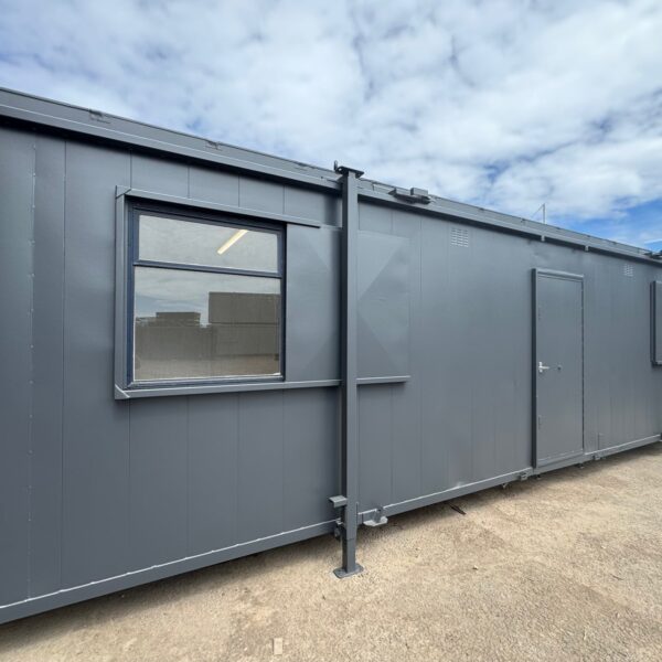 32x10 ft – Portable building – 2 Rooms – Anti-Vandal Portable Cabin – Office / Canteen