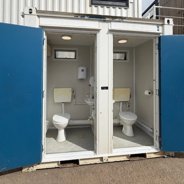 Double Toilet Block — Male & Female WC — 8x5 Ft — Unrefurbished Portable Toilet Block — 1+1 Toilet Block — Blue/White