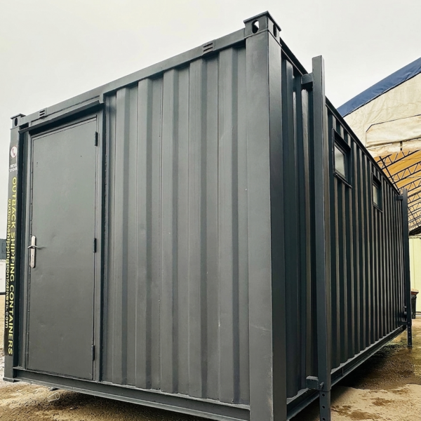 3+1 Toilet Block — 16 x 9 ft Anti-Vandal — Portable Toilet Block — No 1475
